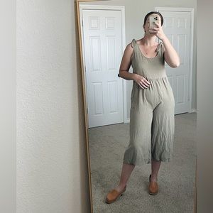 Rewind olive linen jumper